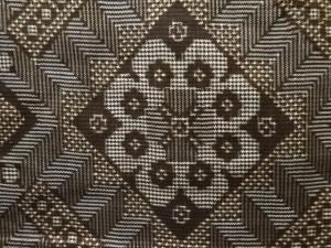 アンティーク　本場泥大島紬着物（龍郷）